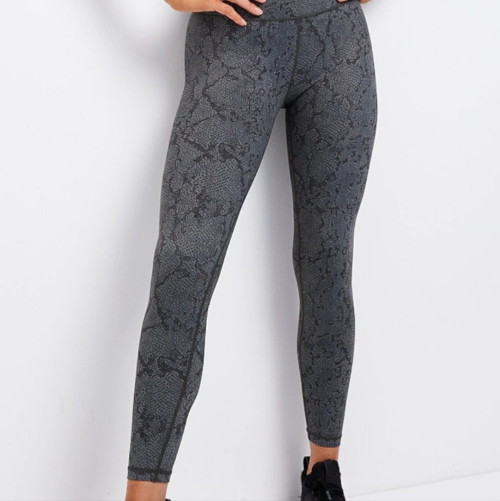 Python (Charcoal) 7/8 Legging Allfenix